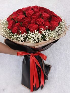 Eternal Love – Premium Red Rose Bouquet
