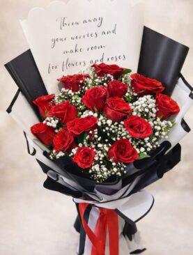 Graceful Love – Red Rose Message Bouquet